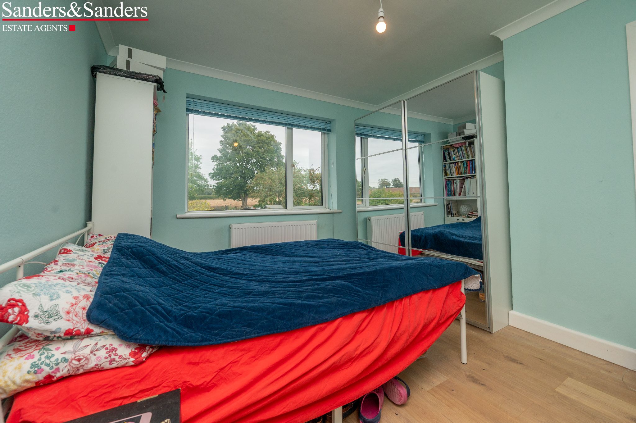 3 bedroom semi-detached house For Sale in Great Alne, Alcester - Photograph 22