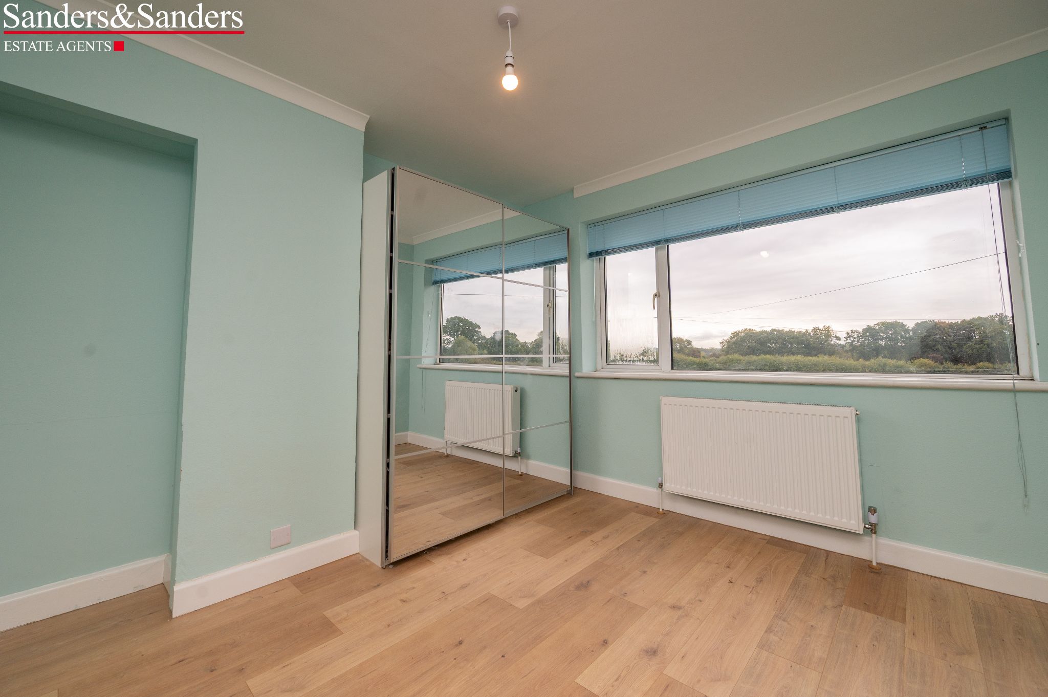 3 bedroom semi-detached house For Sale in Great Alne, Alcester - Photograph 24