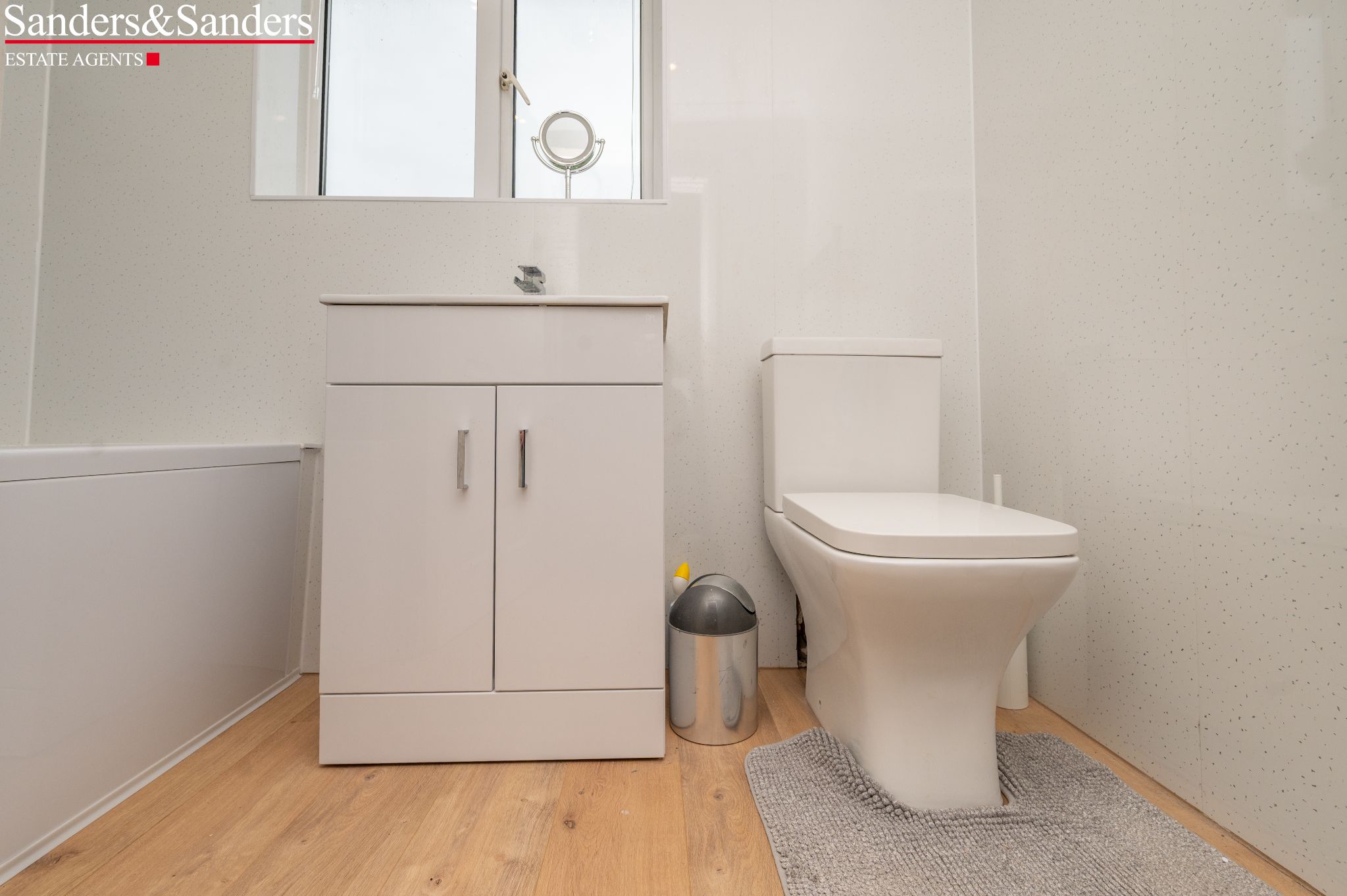 3 bedroom semi-detached house For Sale in Great Alne, Alcester - Photograph 29