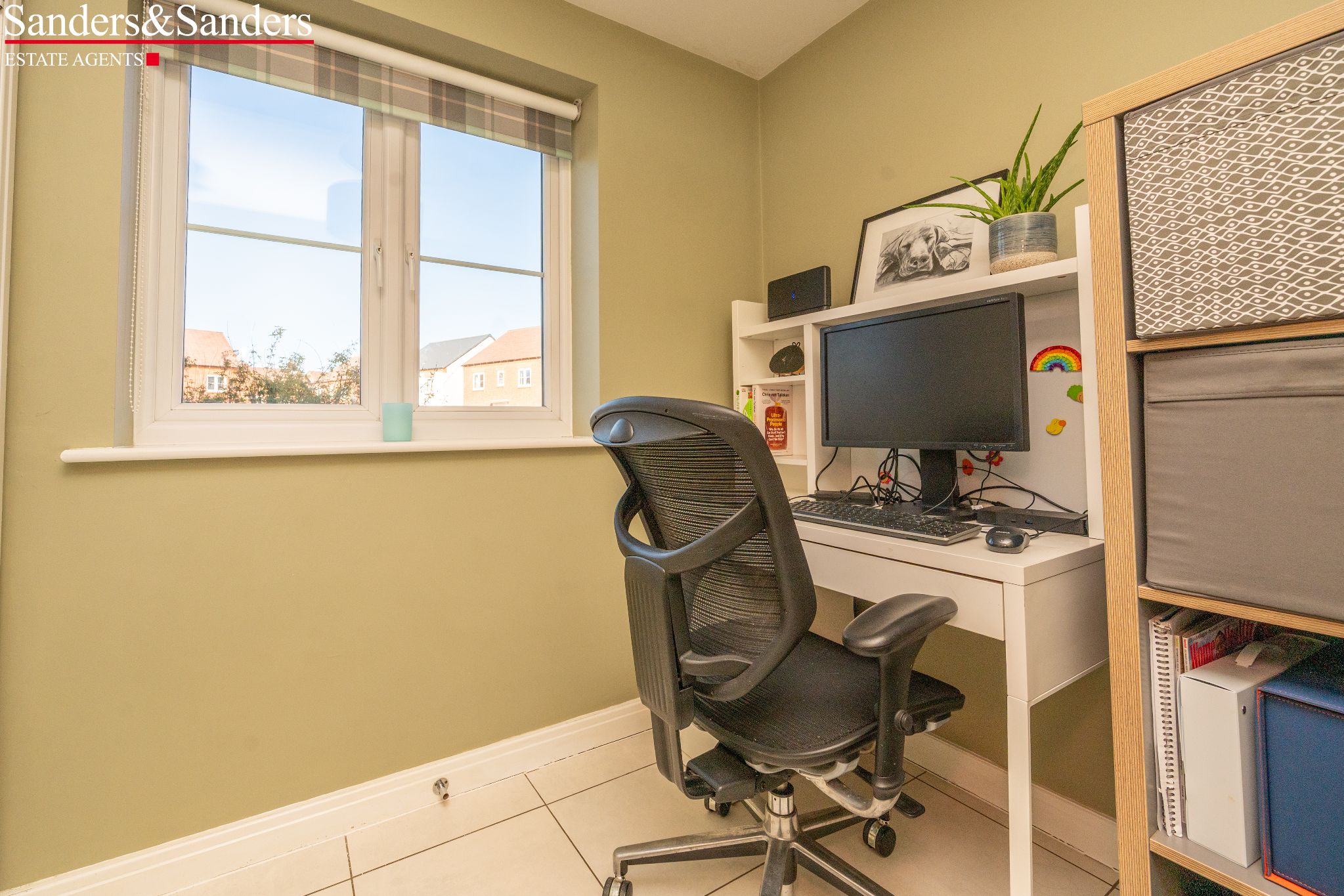 4 bedroom detached house For Sale in Bidford On Avon, Alcester - Photograph 10