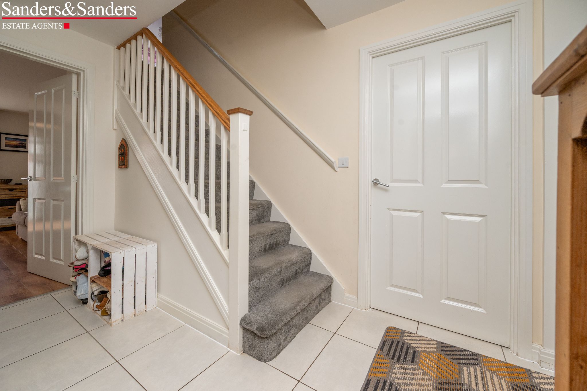 4 bedroom detached house For Sale in Bidford On Avon, Alcester - Photograph 14
