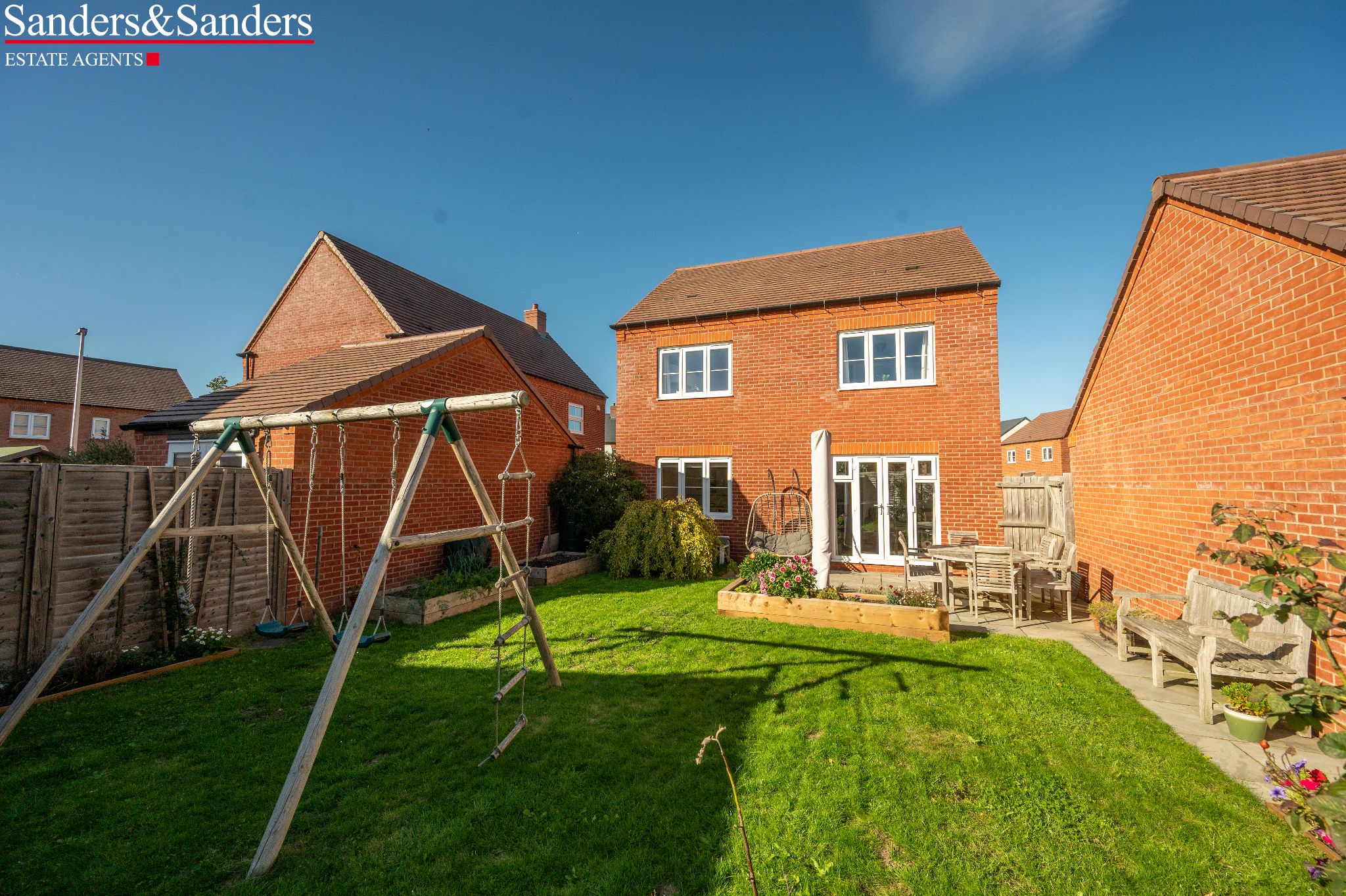 4 bedroom detached house For Sale in Bidford On Avon, Alcester - Photograph 24
