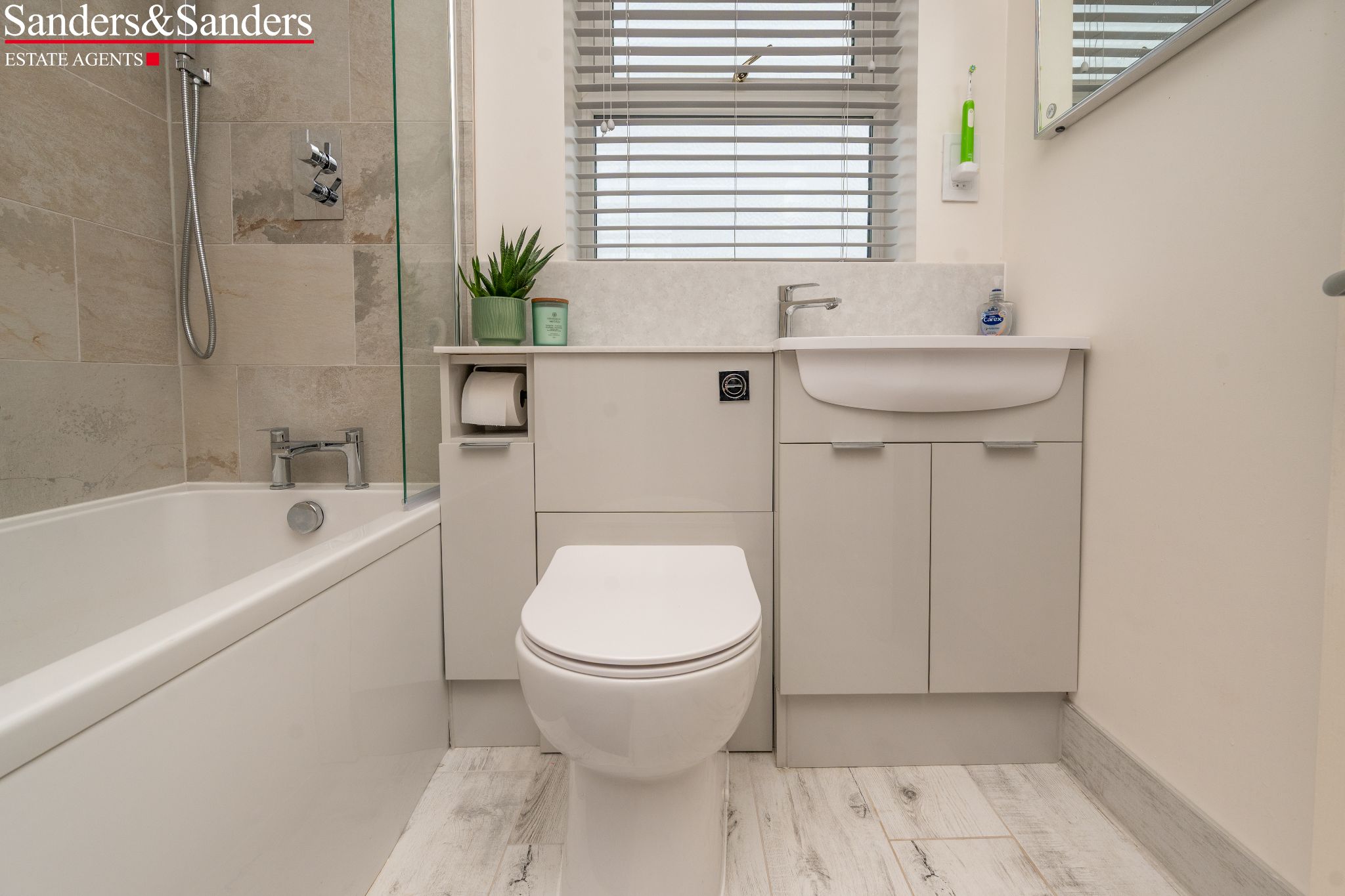 4 bedroom detached house To Let in Inkberrow, Worcester - Photograph 25