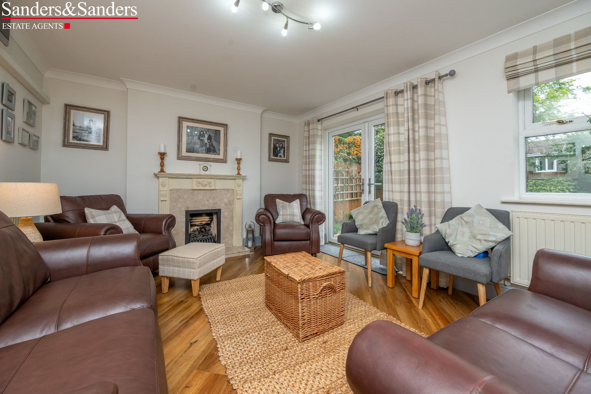 4 bedroom detached house To Let in Inkberrow, Worcester - Photograph 5