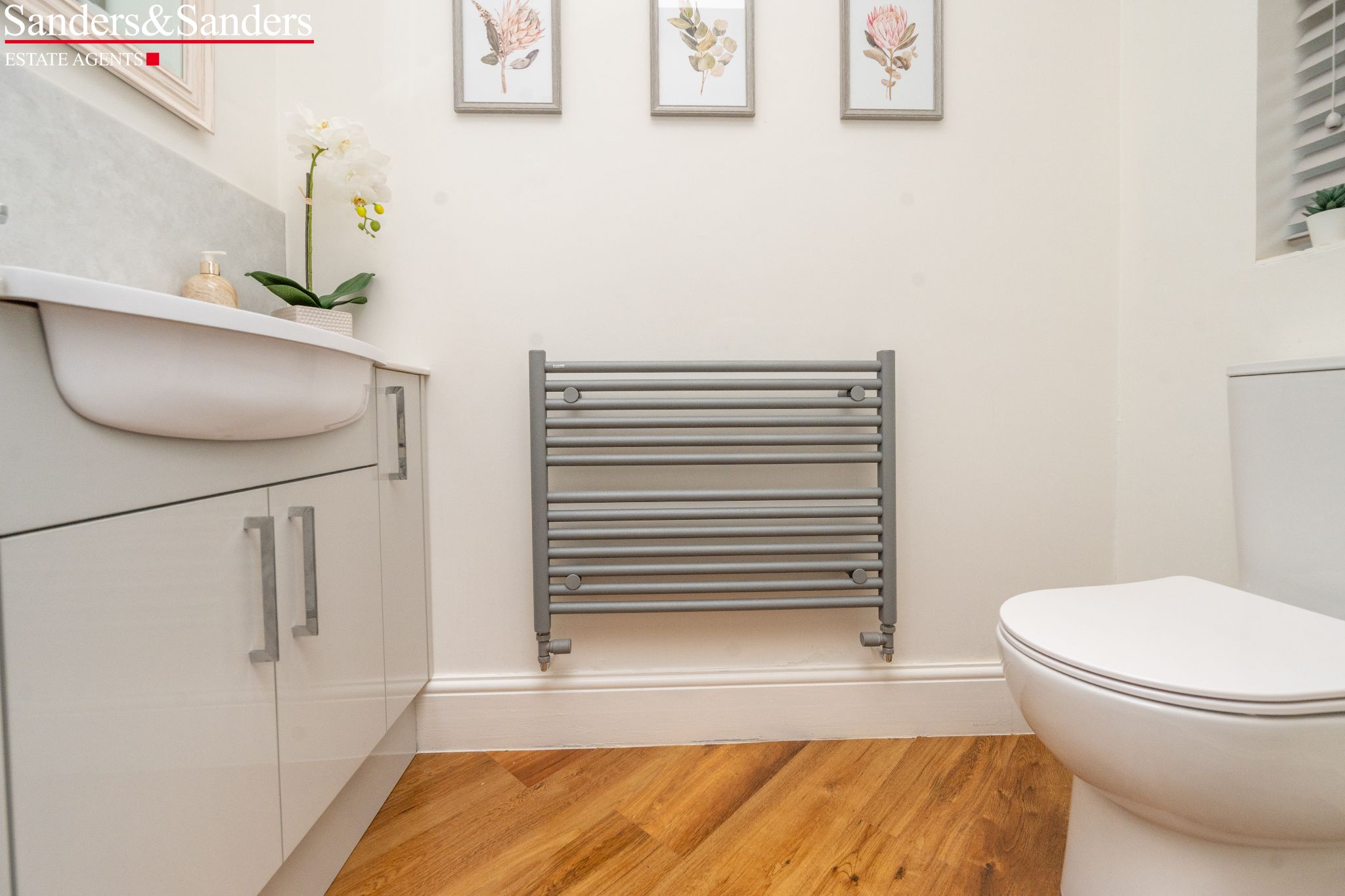 4 bedroom detached house To Let in Inkberrow, Worcester - Photograph 16