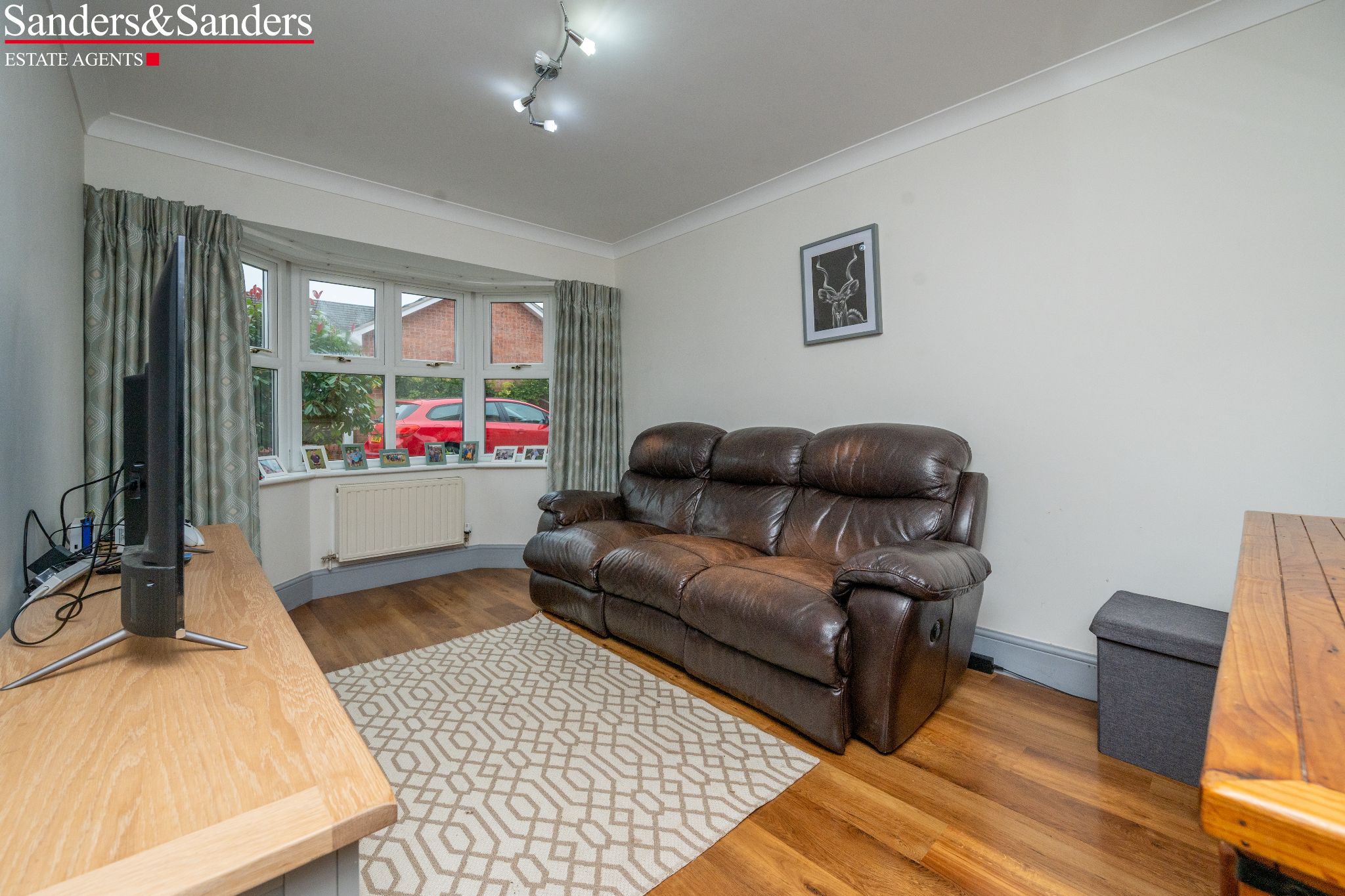 4 bedroom detached house To Let in Inkberrow, Worcester - Photograph 10