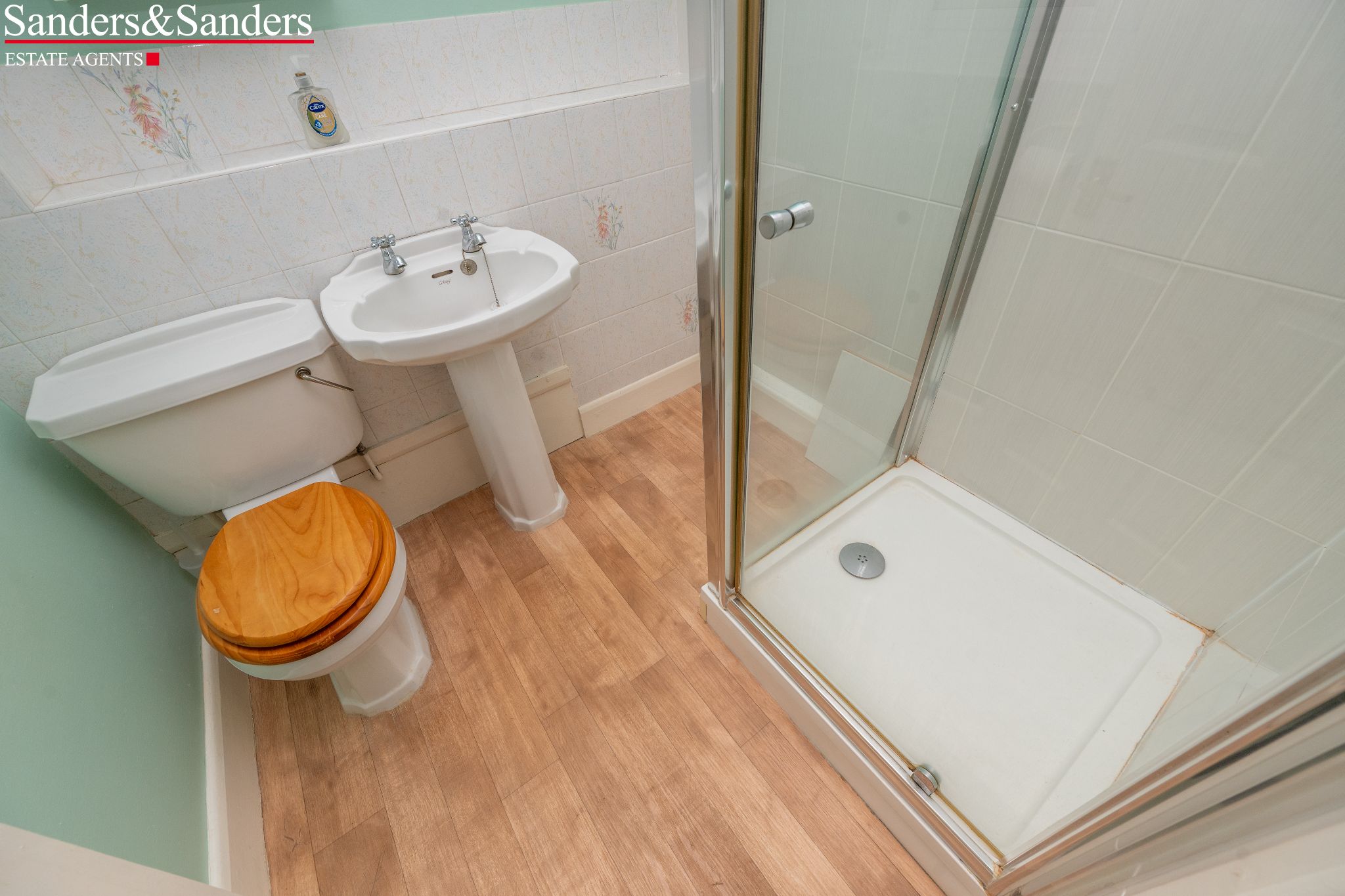 2 bedroom semi-detached house For Sale in Salford Priors, Evesham - Photograph 18
