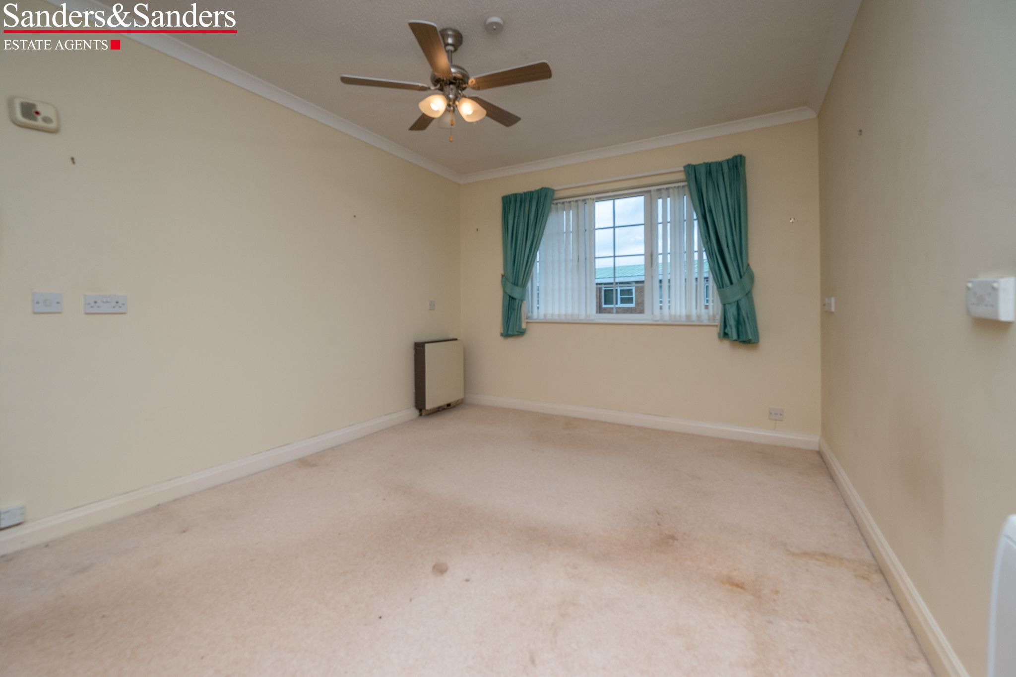 1 bedroom apartment flat/apartment For Sale Alcester - Photograph 3