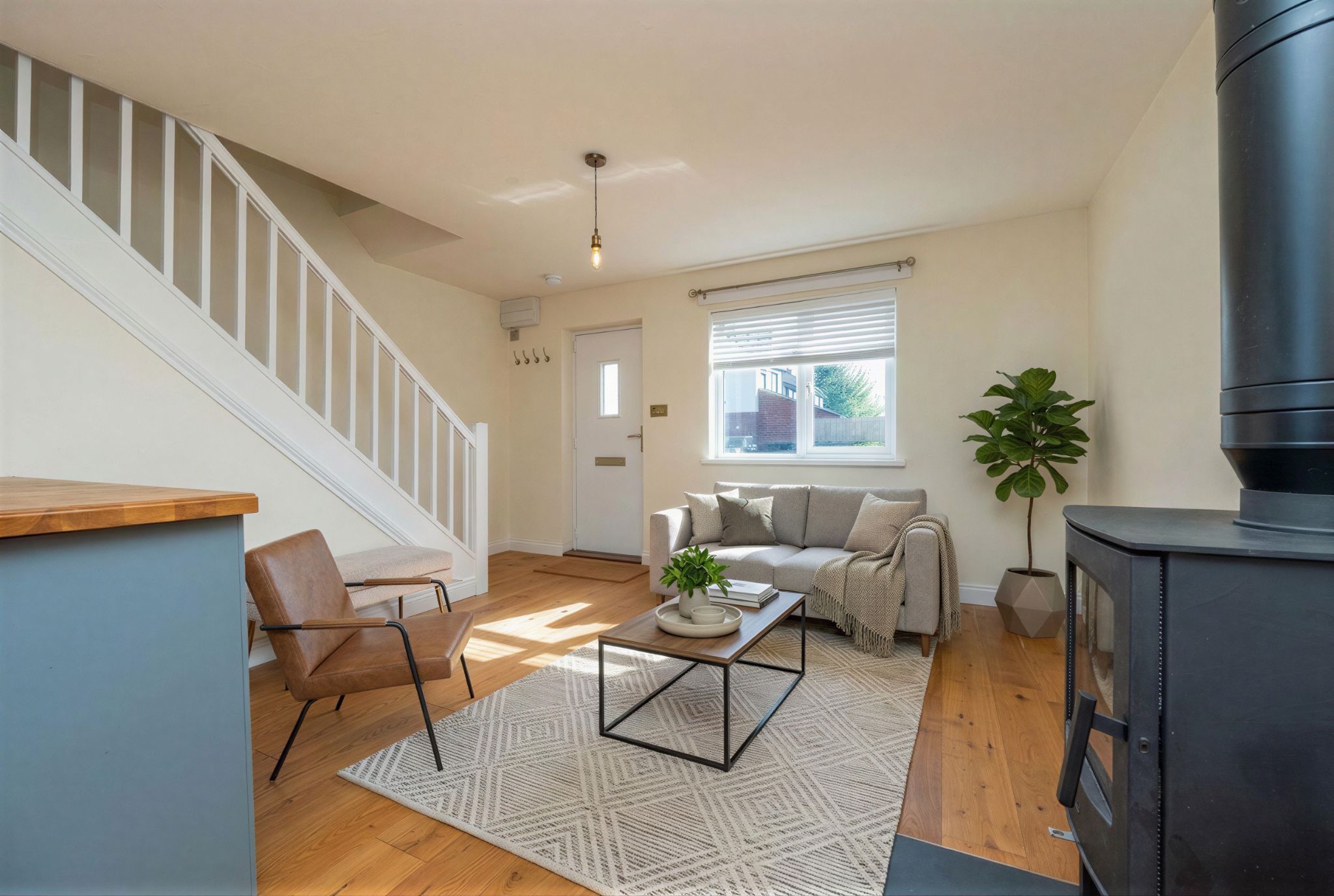  - Virtual stage image of lounge