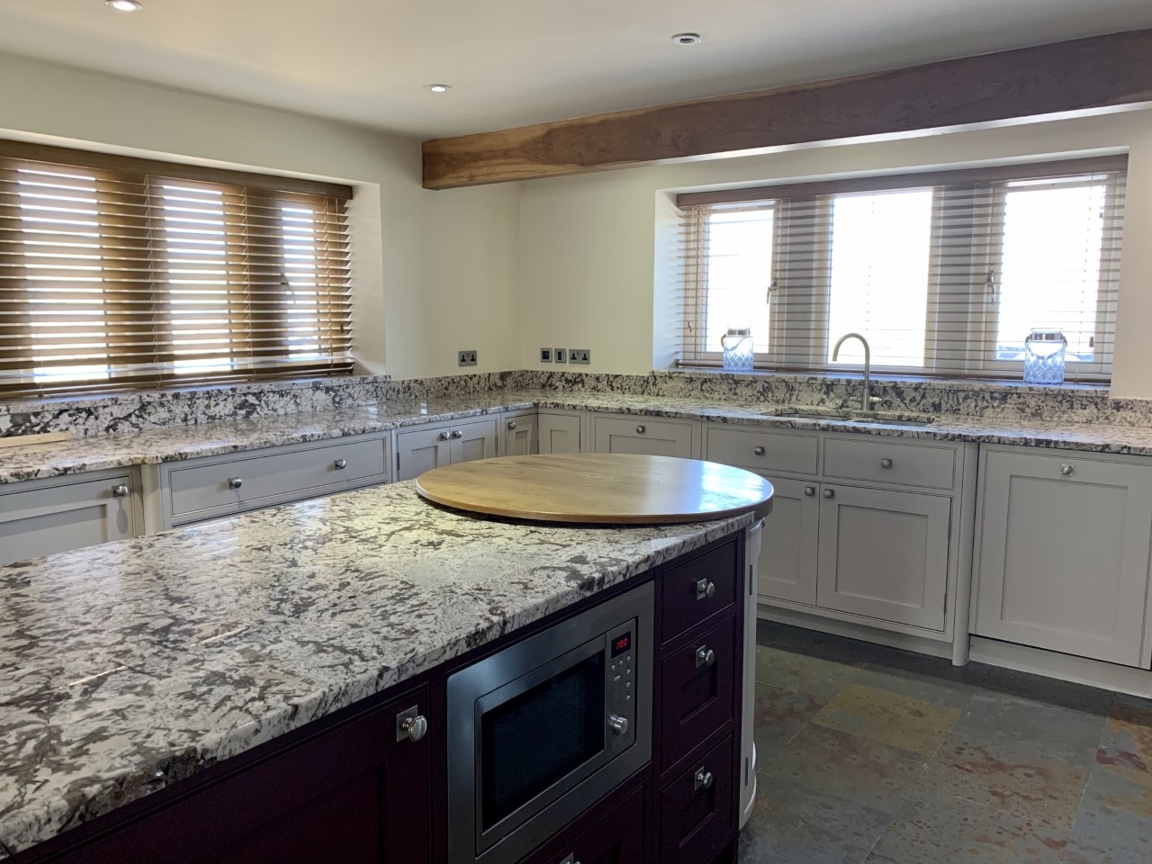3 bedroom detached house For Sale in Todmorden - Photograph 10.