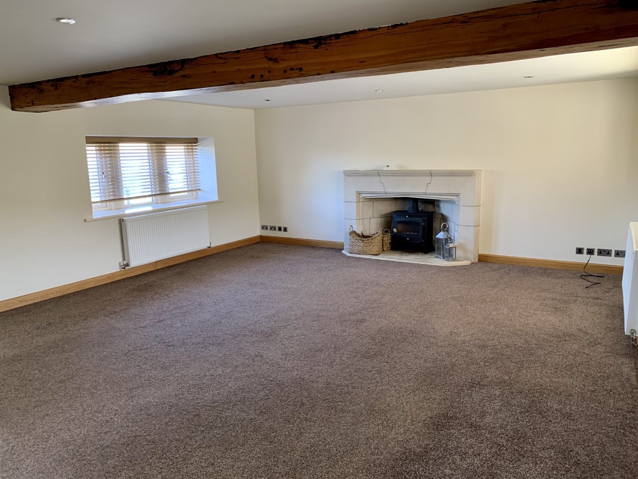 3 bedroom detached house For Sale in Todmorden - Photograph 14.