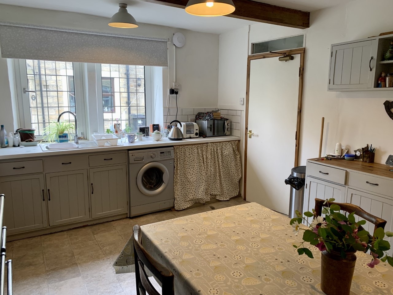 2 bedroom cottage house For Sale in Todmorden - Photograph 6.
