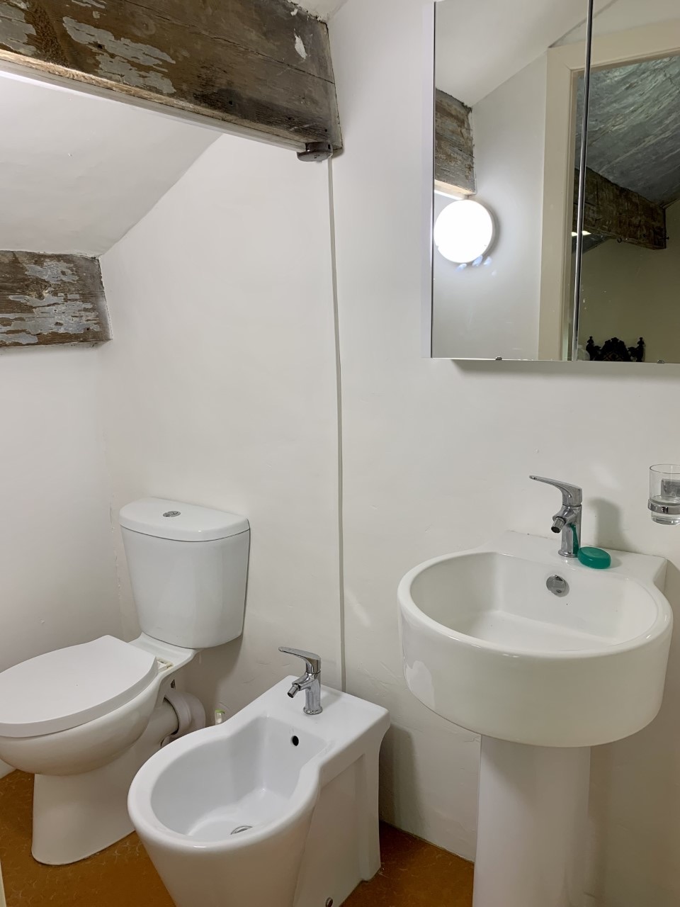 2 bedroom cottage house For Sale in Todmorden - Photograph 18.