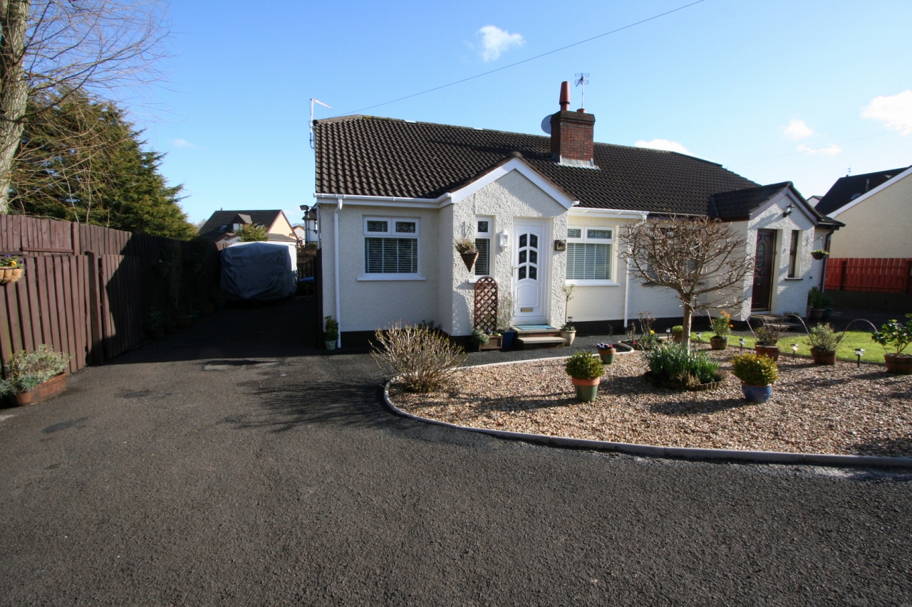 3 bedroom barn conversion house Sold in Antrim - Photograph 1