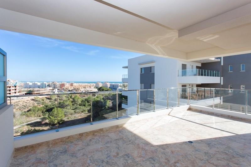 2 bedroom apartment flat/apartment For Sale in La Zenia - Photograph 9