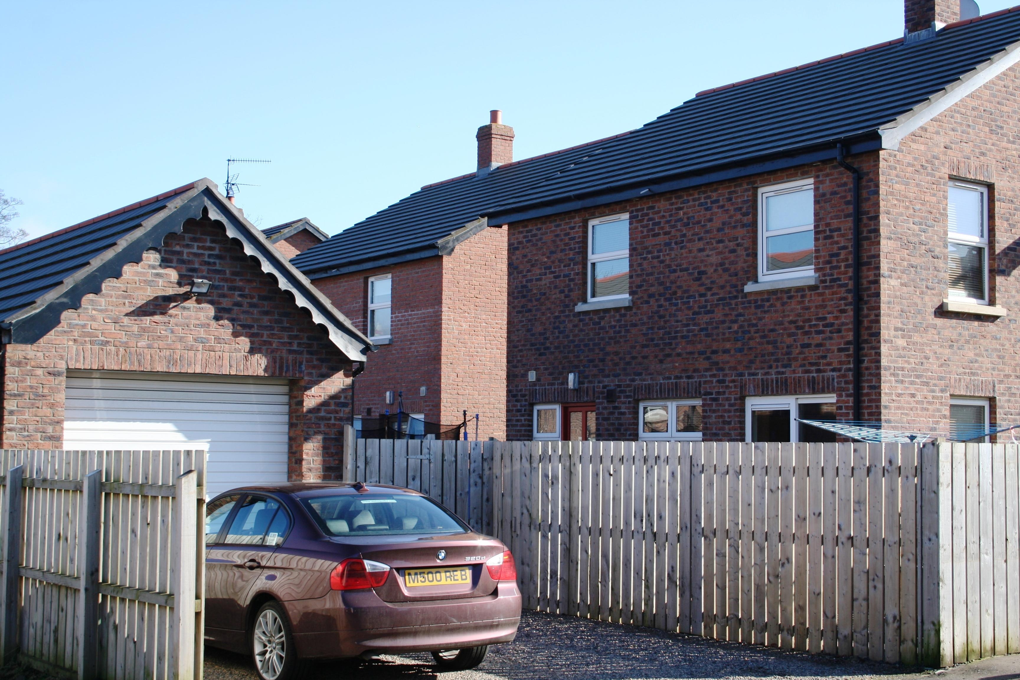 4 bedroom detached house For Sale in Antrim - Photograph 8