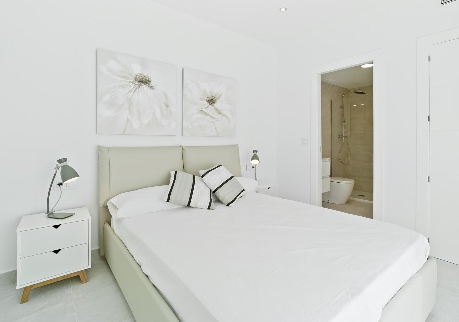 2 bedroom apartment flat/apartment Reserved in Murica - Photograph 6