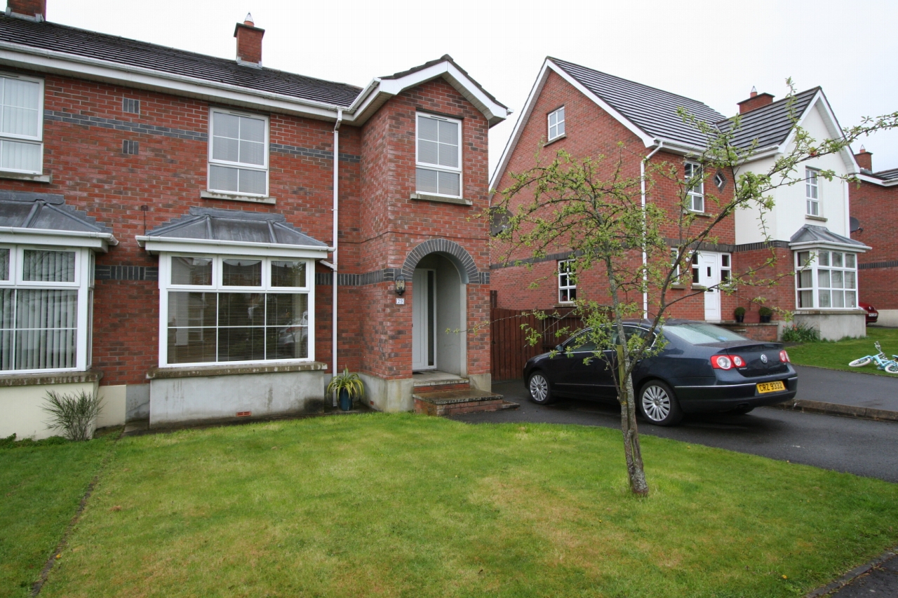 3 bedroom barn conversion house Sold in Antrim - Photograph 1