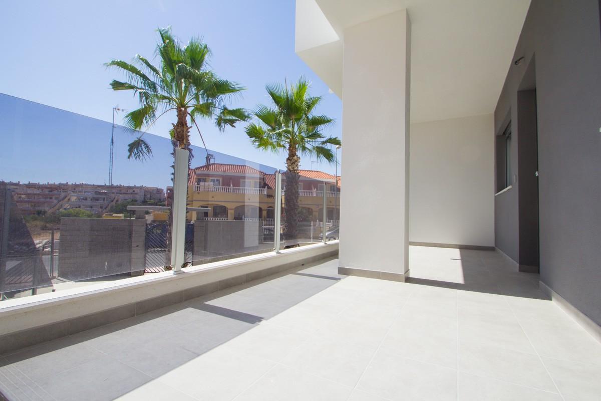 2 bedroom apartment flat/apartment For Sale in Villamartin - Photograph 7