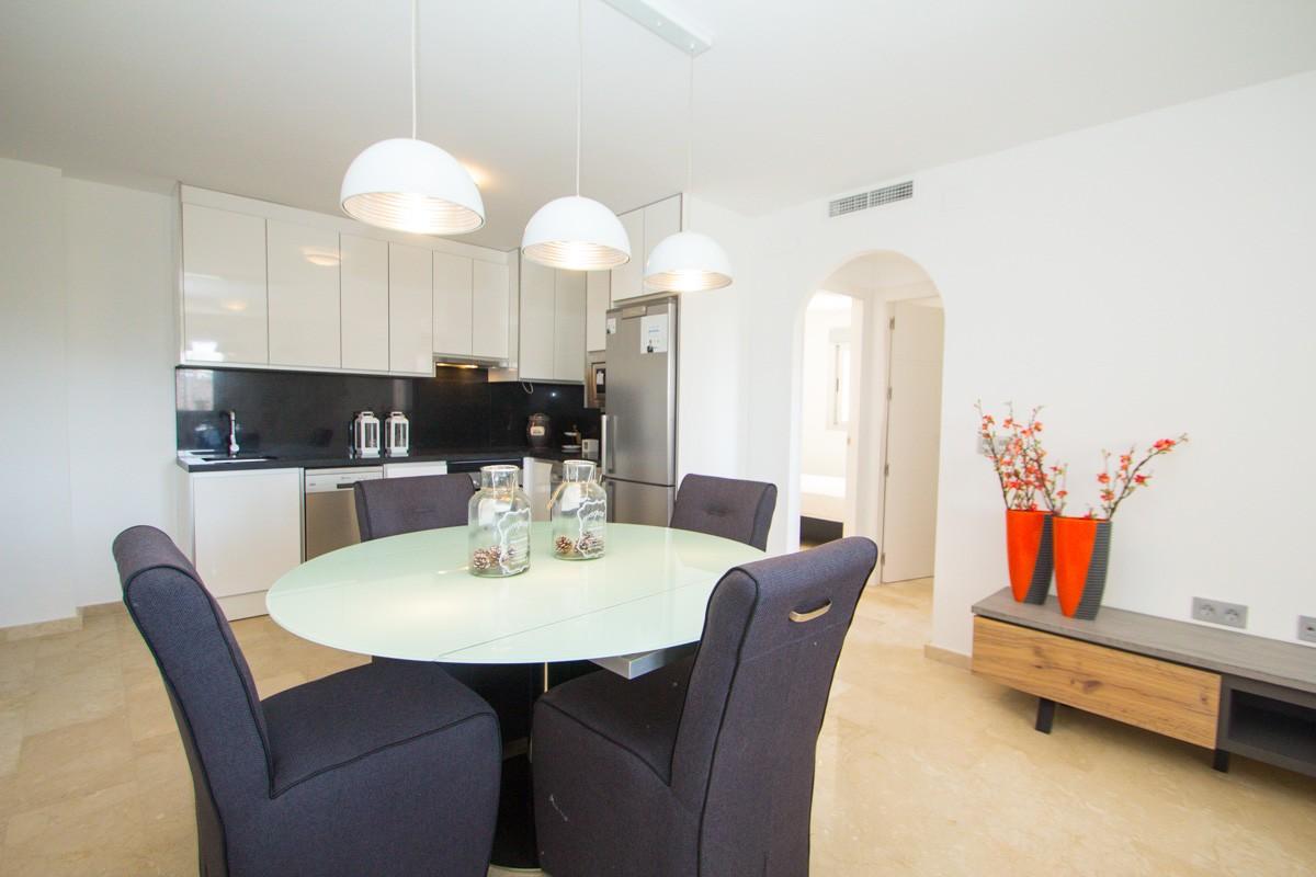2 bedroom apartment flat/apartment For Sale in Villamartin - Photograph 3