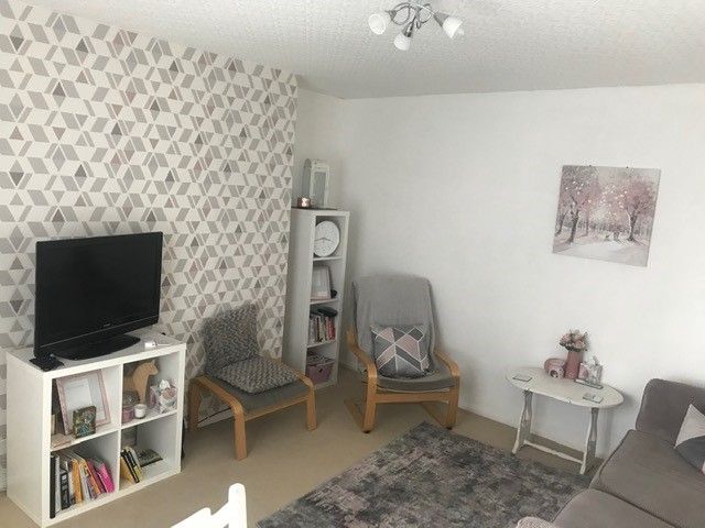 2 bedroom mid terraced house Under Offer in Manchester - Photograph 3.