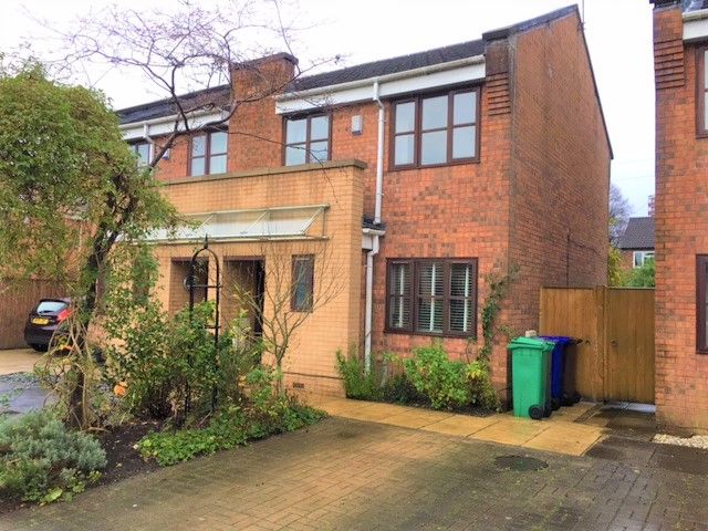 2 bedroom semi-detached house SSTC in Northenden - Photograph 1.