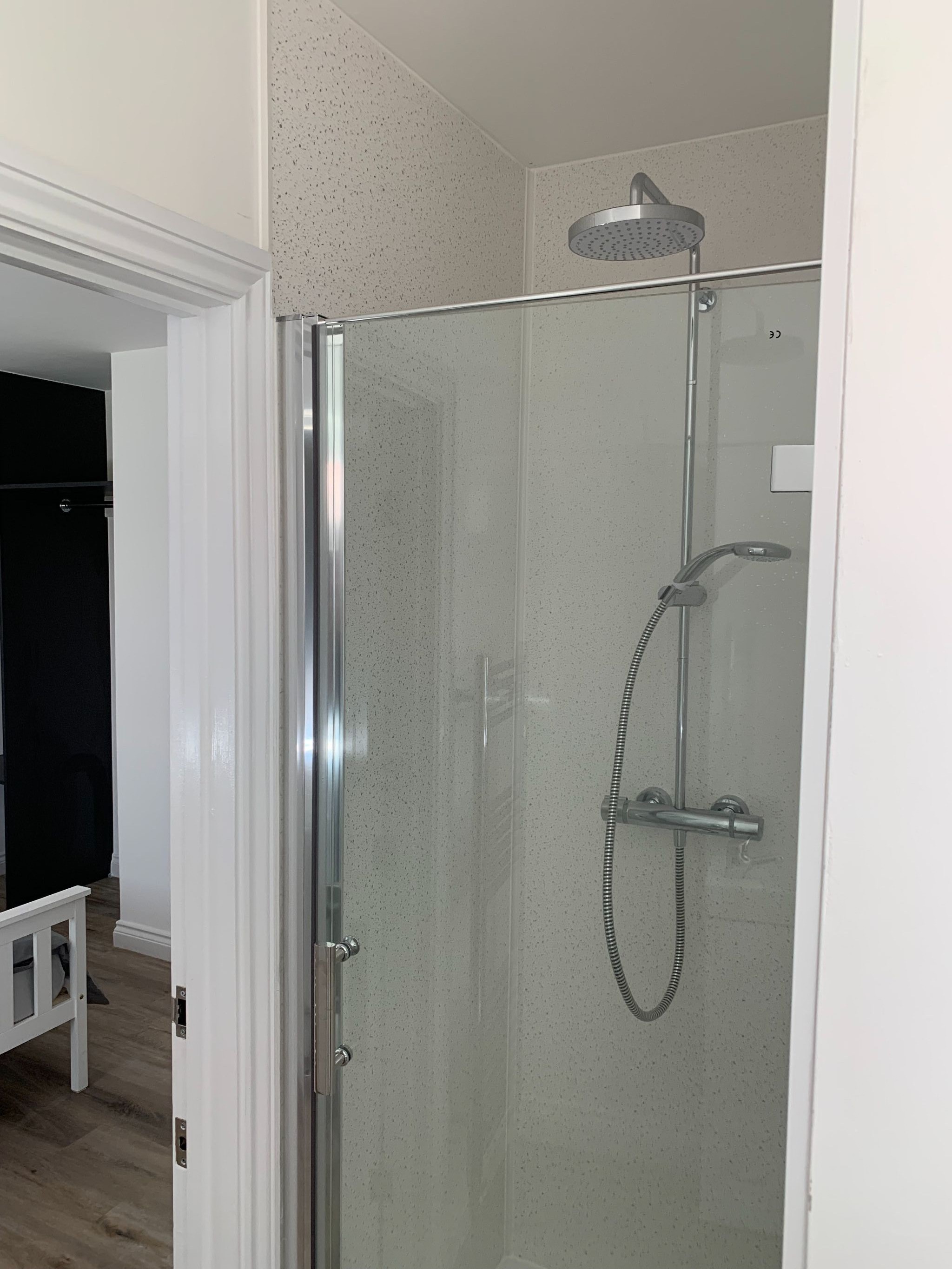 4 bedroom semi-detached house SSTC in Manchester - Photograph 21.