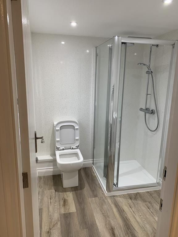 4 bedroom semi-detached house SSTC in Manchester - Photograph 27.