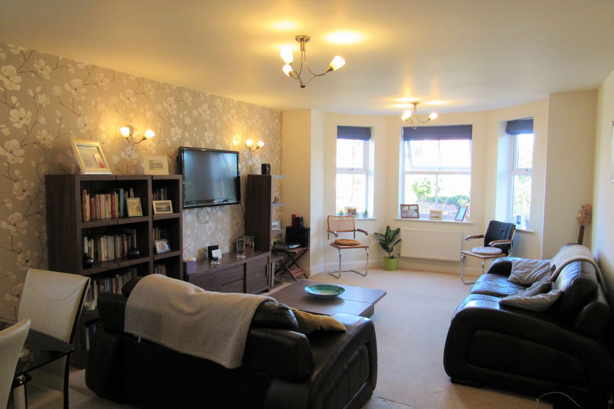 3 bedroom apartment flat/apartment SSTC in Sale - Photograph 13.