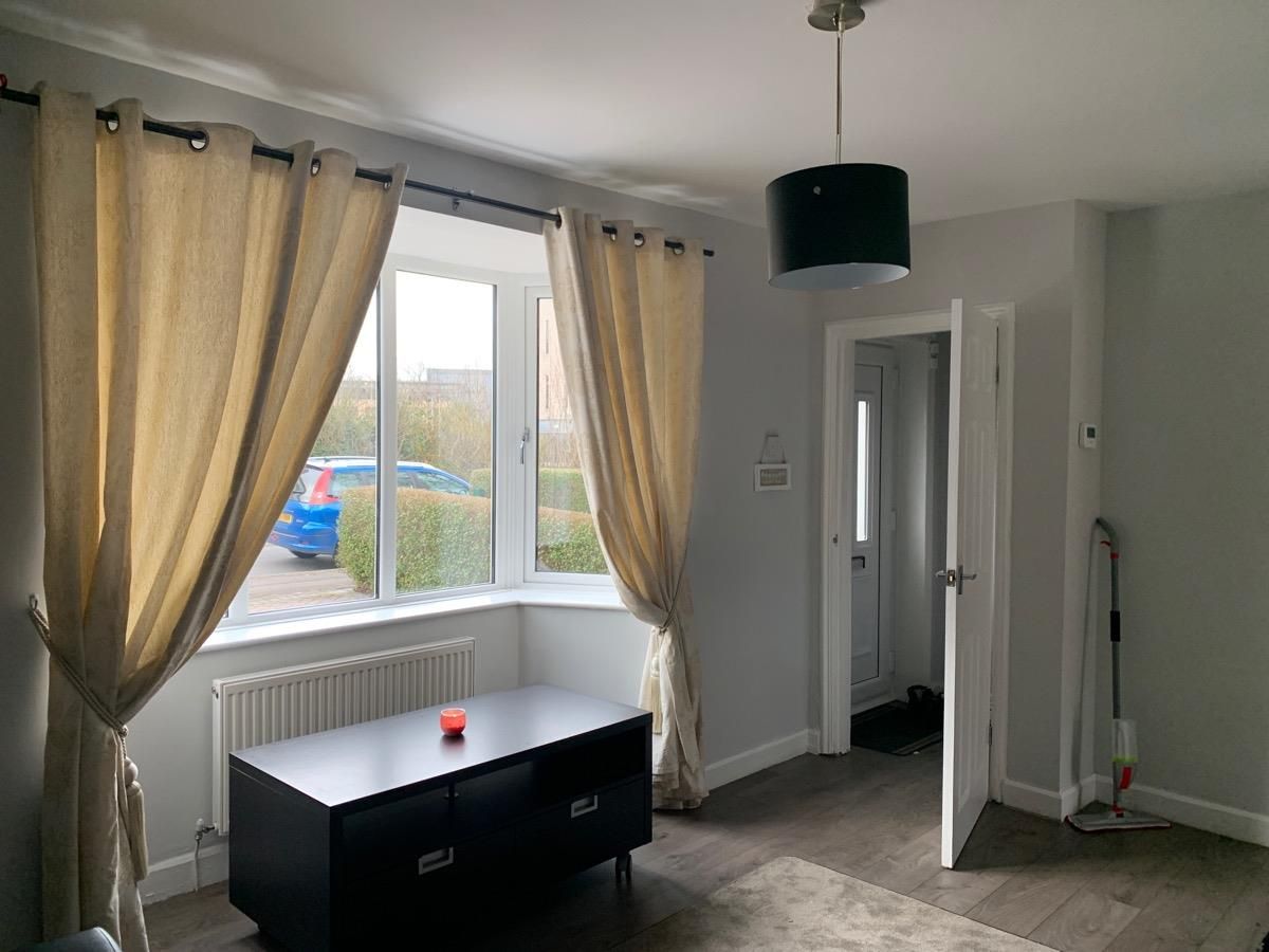 3 bedroom semi-detached house To Let in Manchester - Lounge.