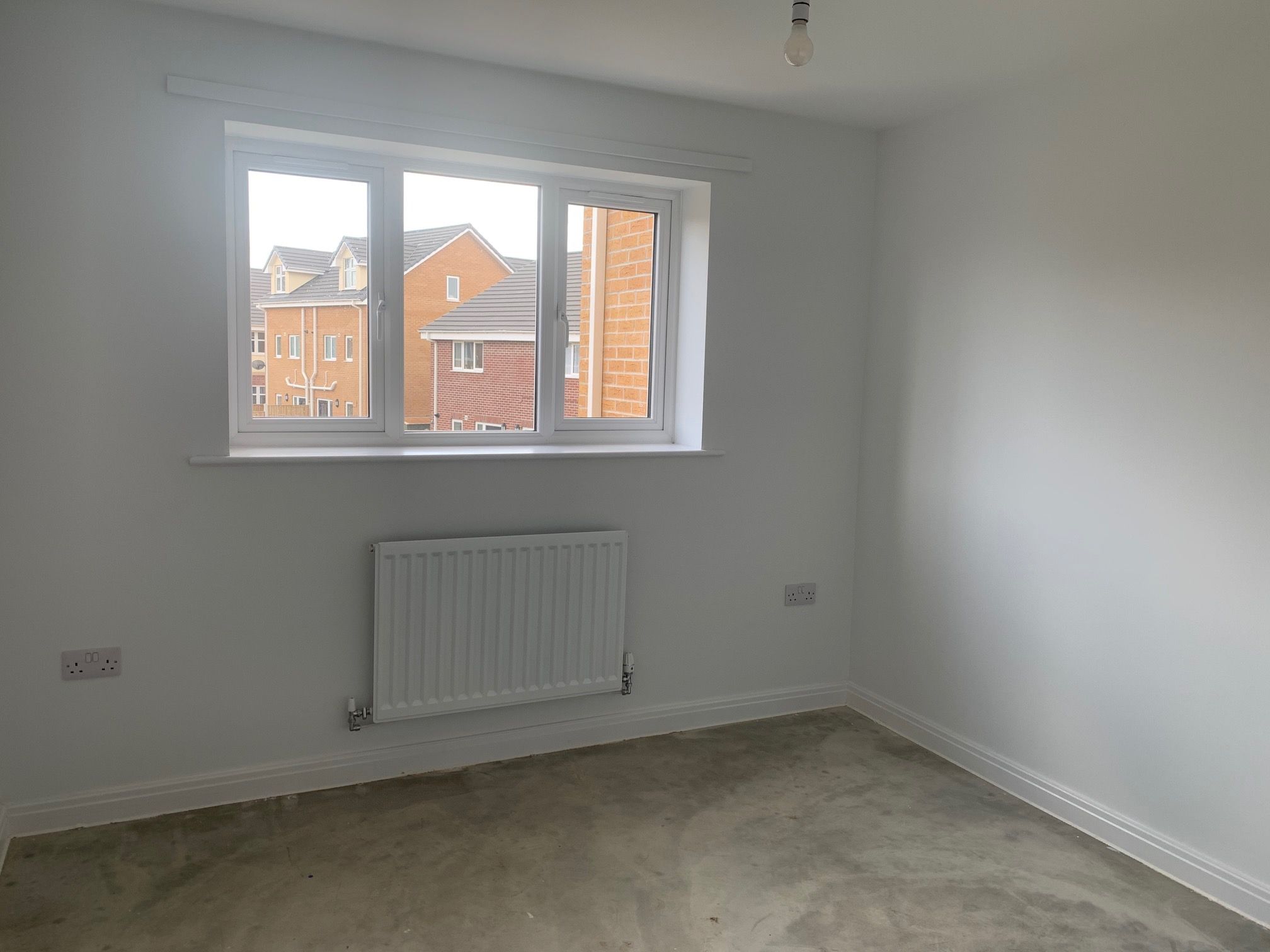 2 bedroom flat flat/apartment To Let in Manchester - Photograph 4.