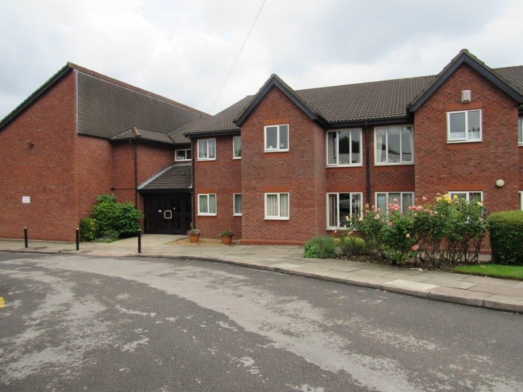 1 bedroom apartment flat/apartment To Let in Manchester - Photograph 1.