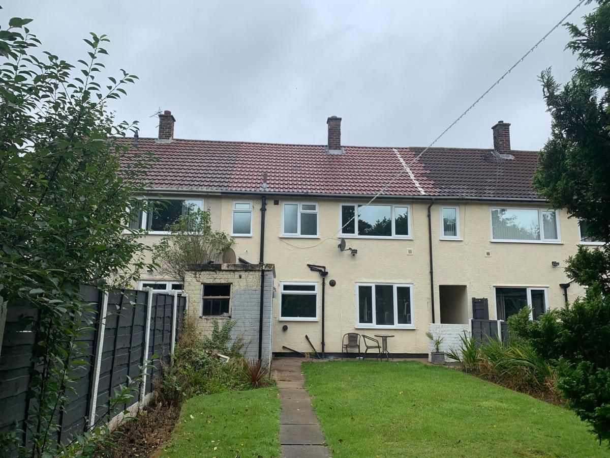 3 bedroom mid terraced house To Let in Manchester - Photograph 13.