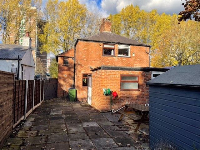 2 bedroom semi-detached house SSTC in Manchester - Photograph 21.