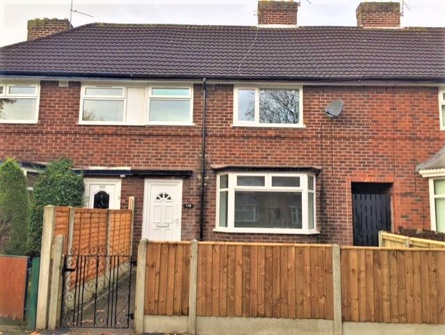 3 bedroom mid terraced house SSTC in Manchester - Photograph 2.