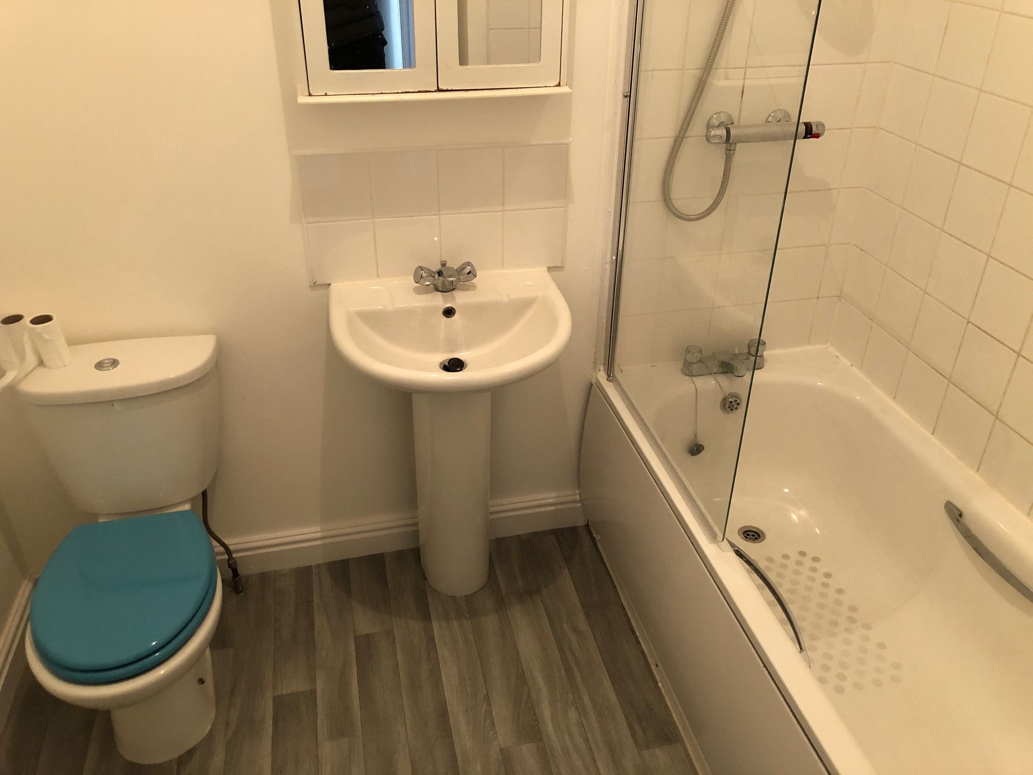 1 bedroom apartment flat/apartment To Let in Manchester - Photograph 2.