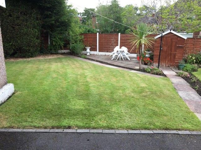 3 bedroom semi-detached house For Sale in Manchester - Photograph 13.