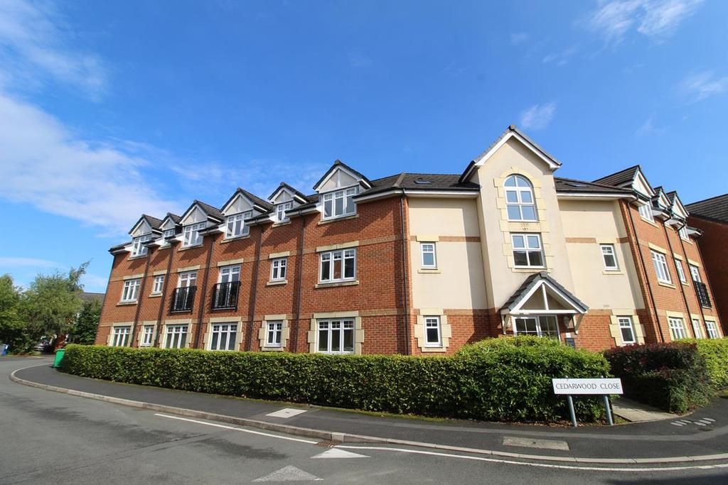 3 bedroom apartment flat/apartment SSTC in Manchester - Photograph 15.