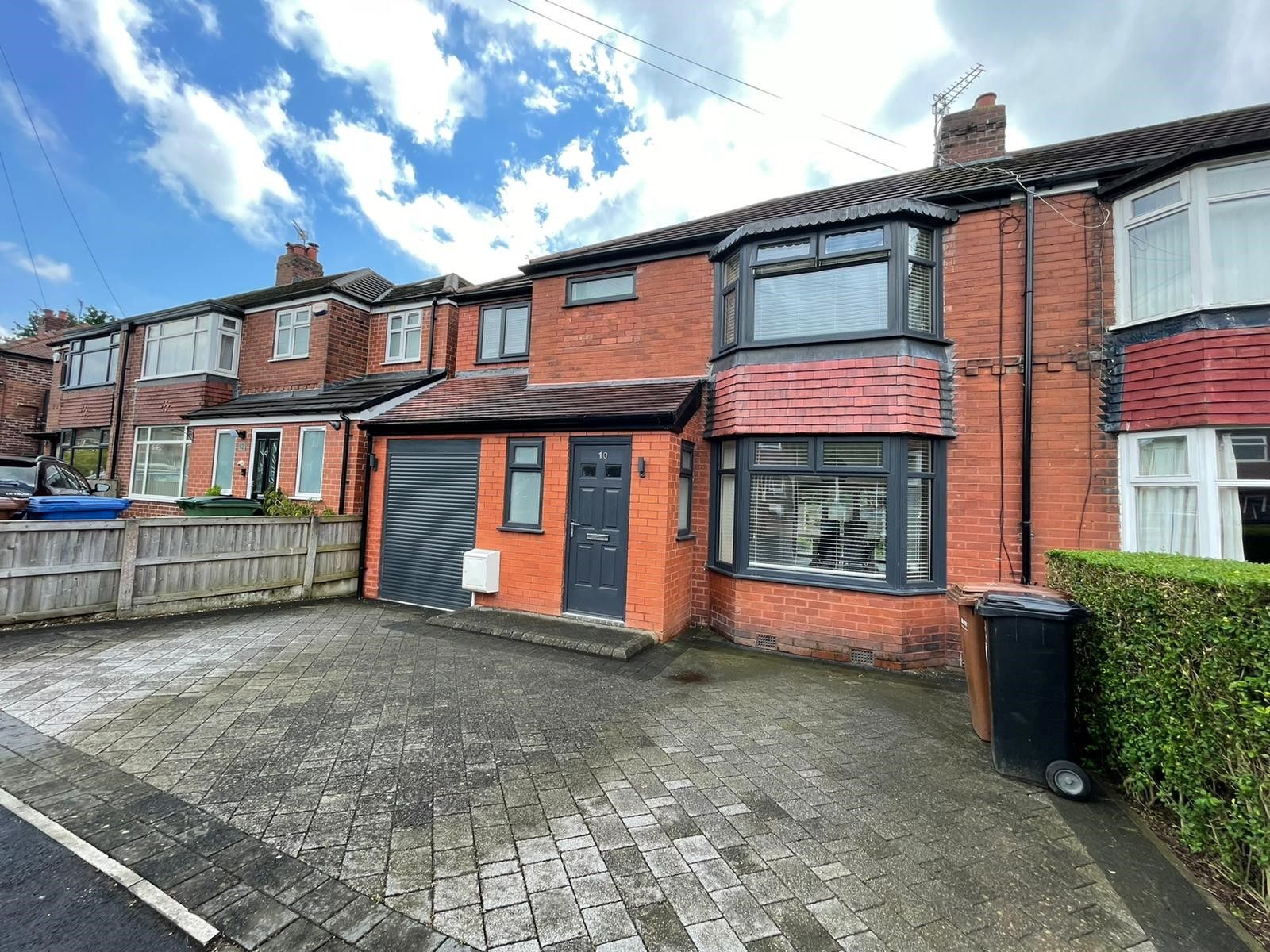 3 bedroom end terraced house To Let in Cheadle - Photograph 1.