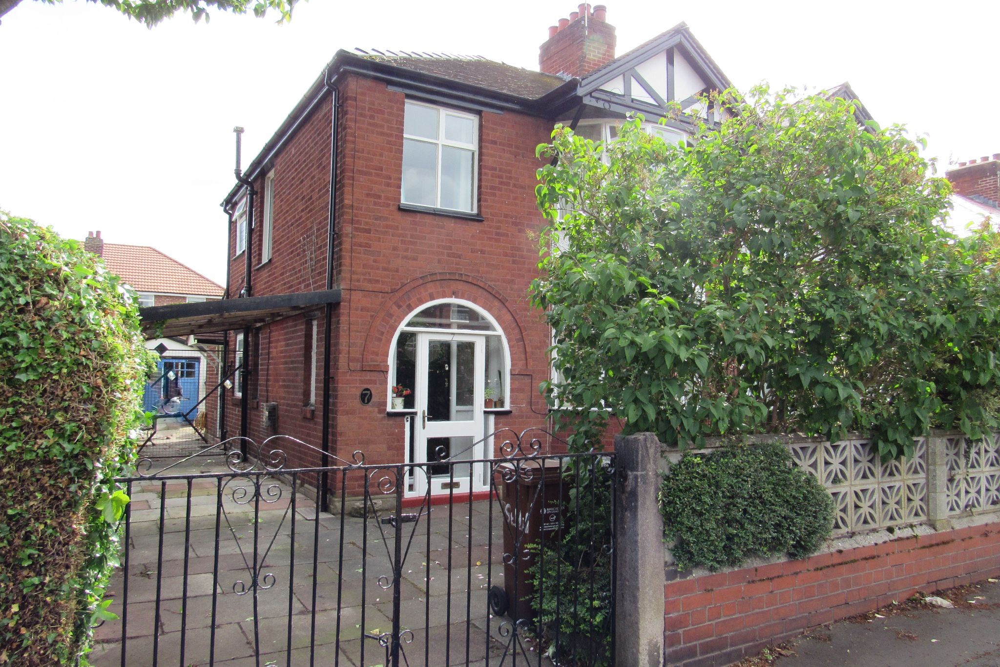 3 bedroom semi-detached house SSTC in Manchester - Photograph 12.