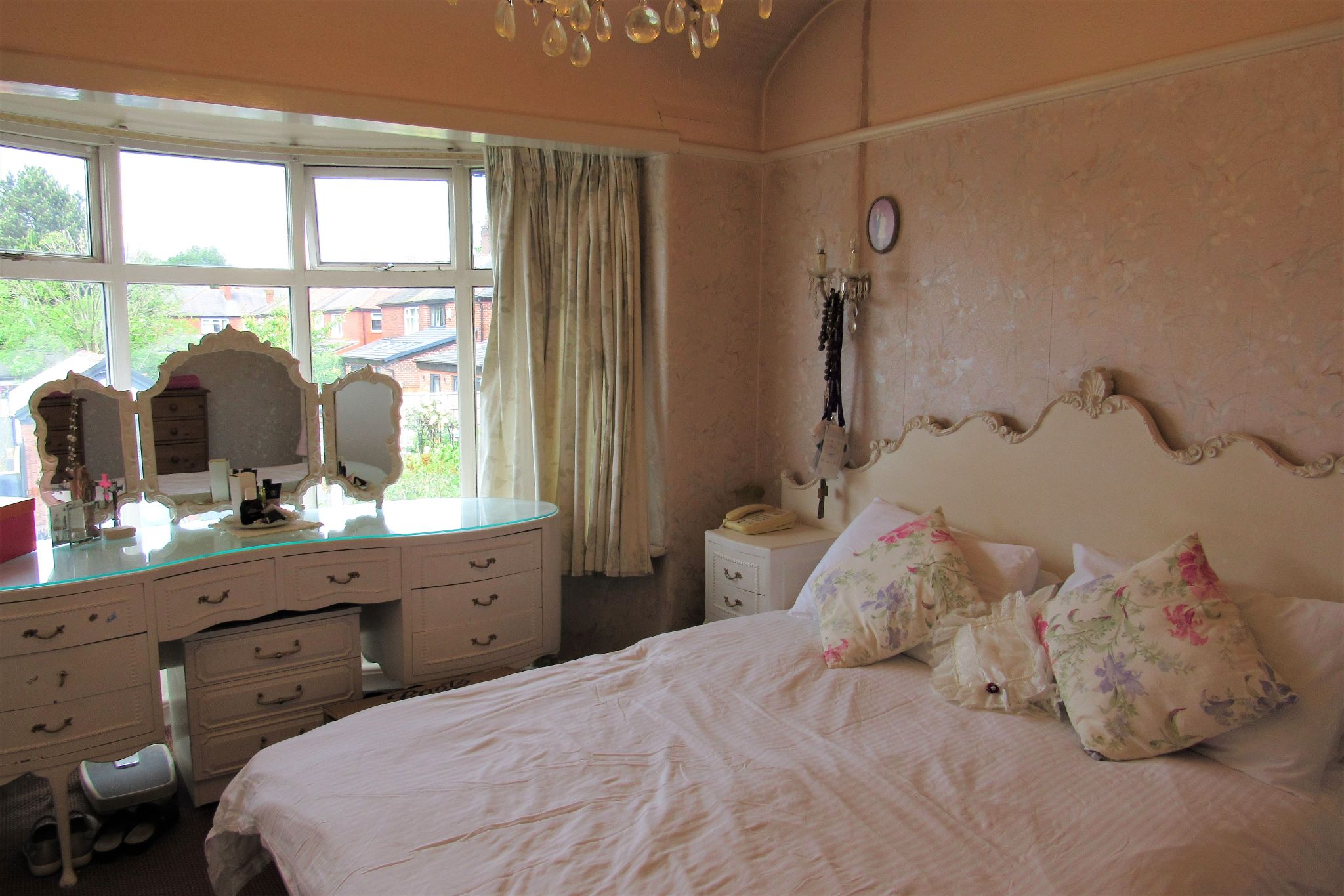 3 bedroom semi-detached house SSTC in Manchester - Photograph 15.