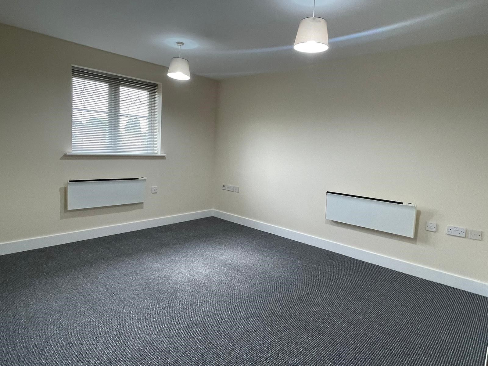 2 bedroom apartment flat/apartment To Let in Manchester - Photograph 4.