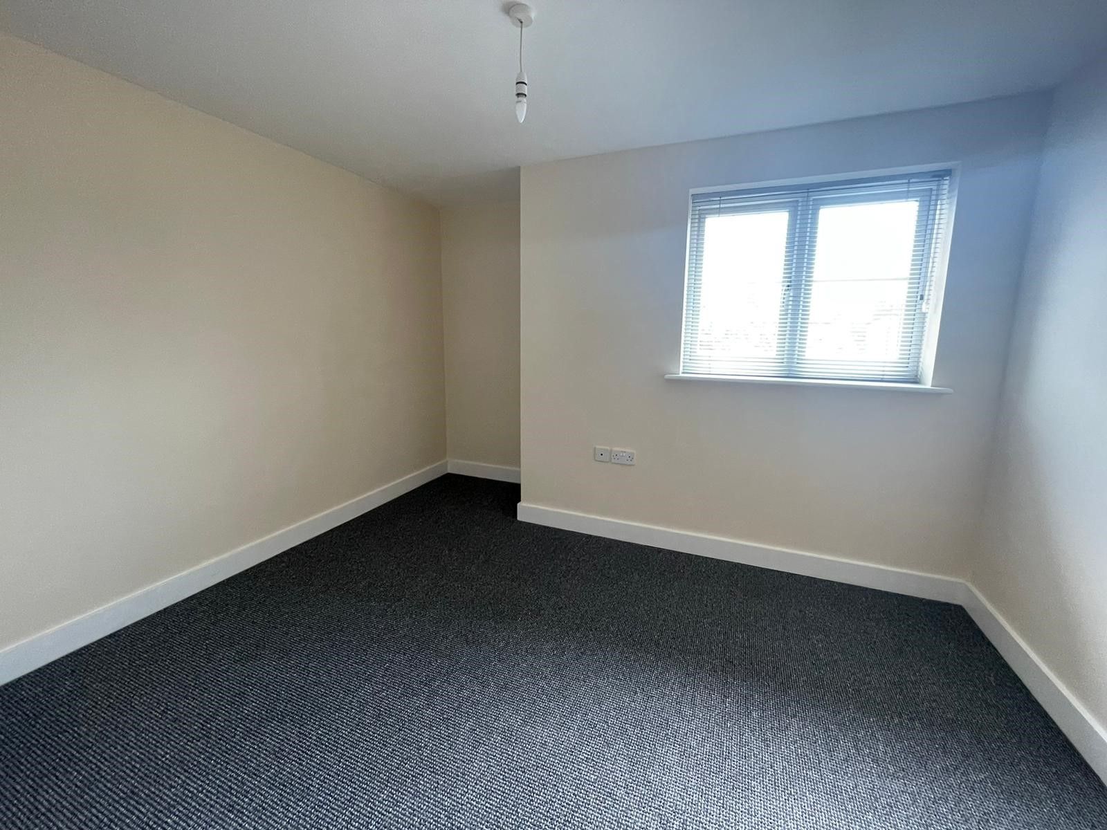 2 bedroom apartment flat/apartment To Let in Manchester - Photograph 6.