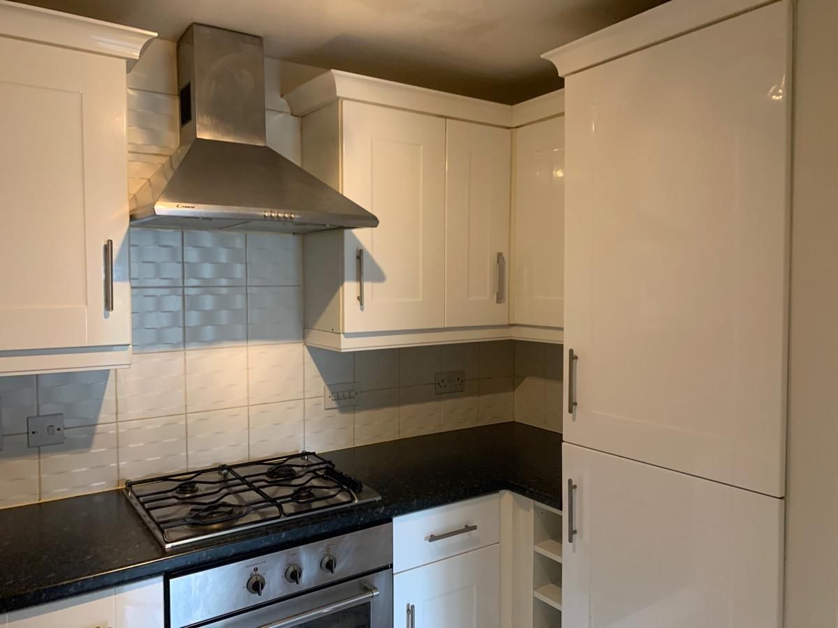 2 bedroom apartment flat/apartment To Let in Manchester - Photograph 2.