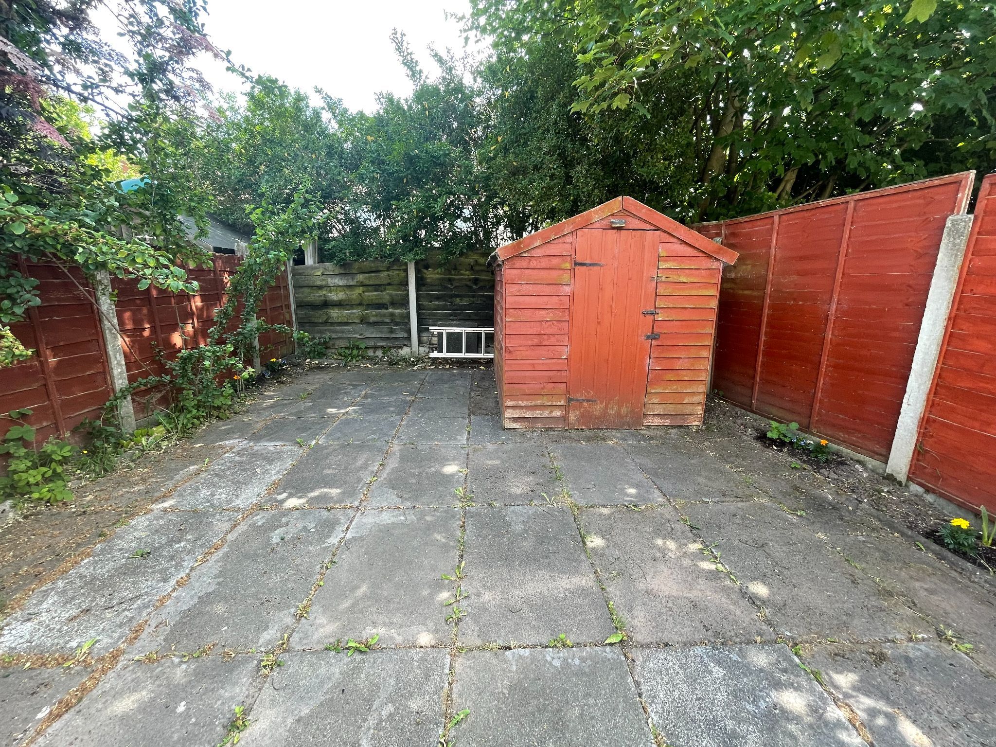 3 bedroom mid terraced house To Let in Manchester - Photograph 8.