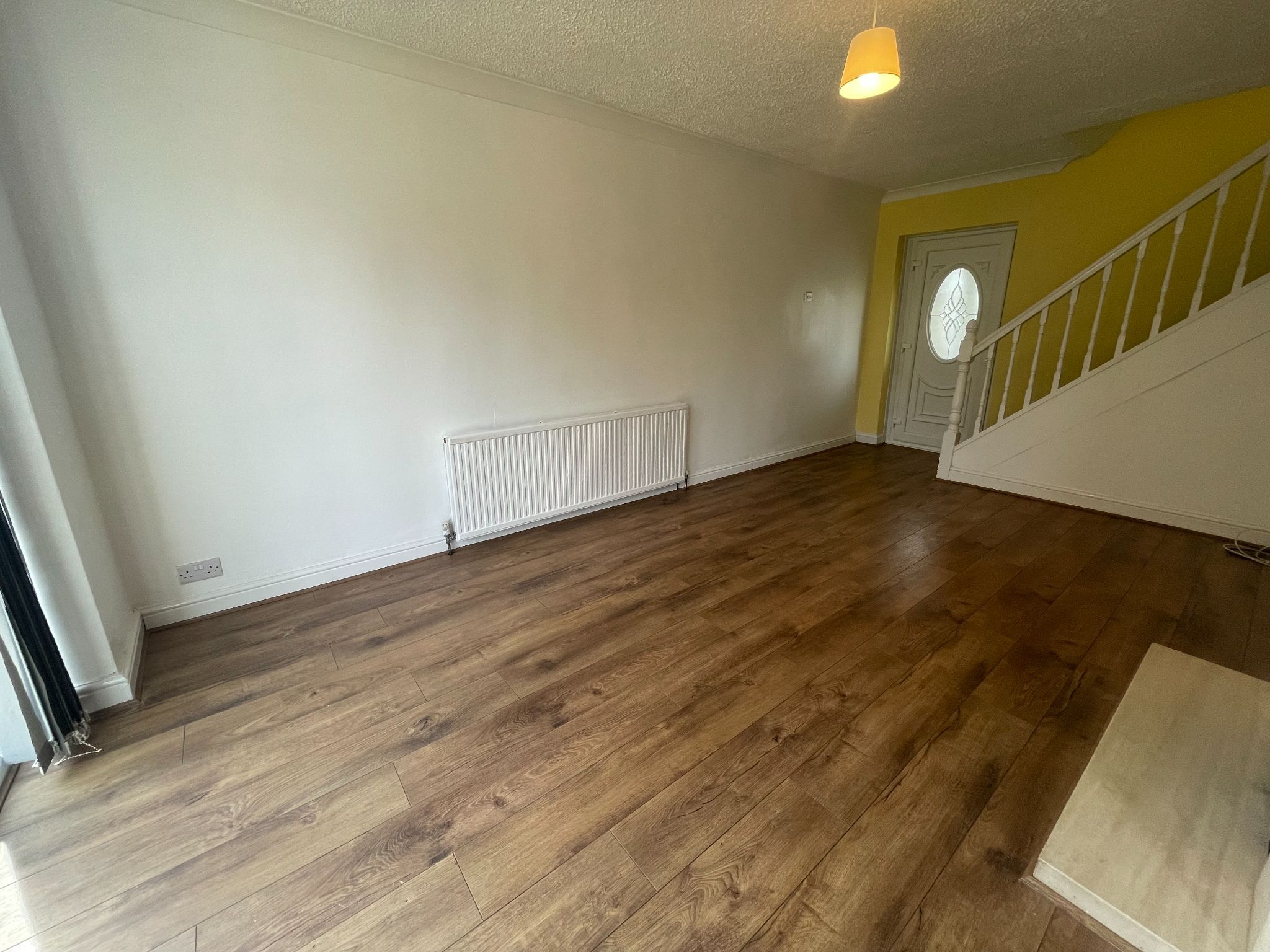 3 bedroom mid terraced house To Let in Manchester - Property photograph.