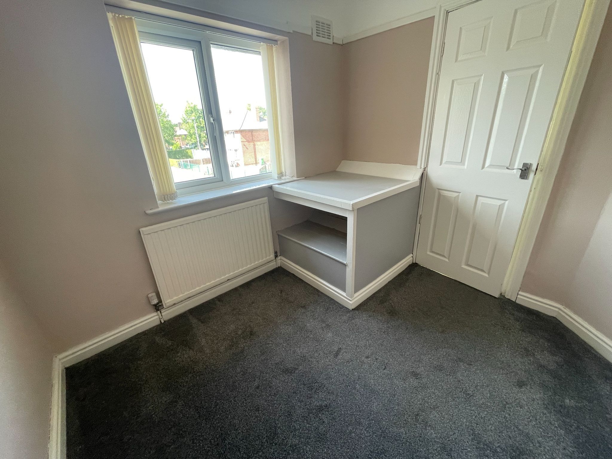 3 bedroom mid terraced house To Let in Manchester - Photograph 7.