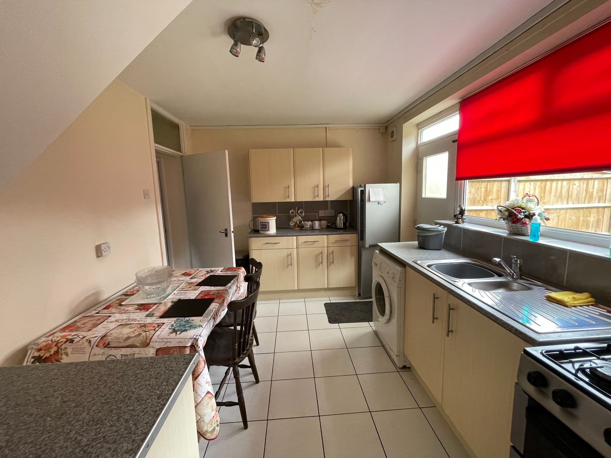 3 bedroom mid terraced house SSTC in Manchester - Photograph 4.