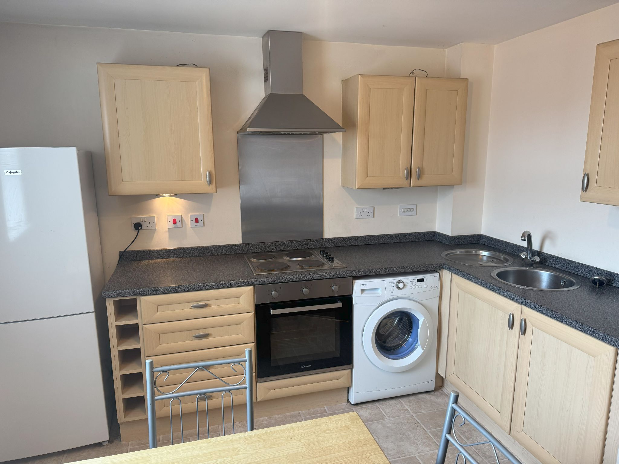 2 bedroom apartment flat/apartment To Let in Manchester - Property photograph.