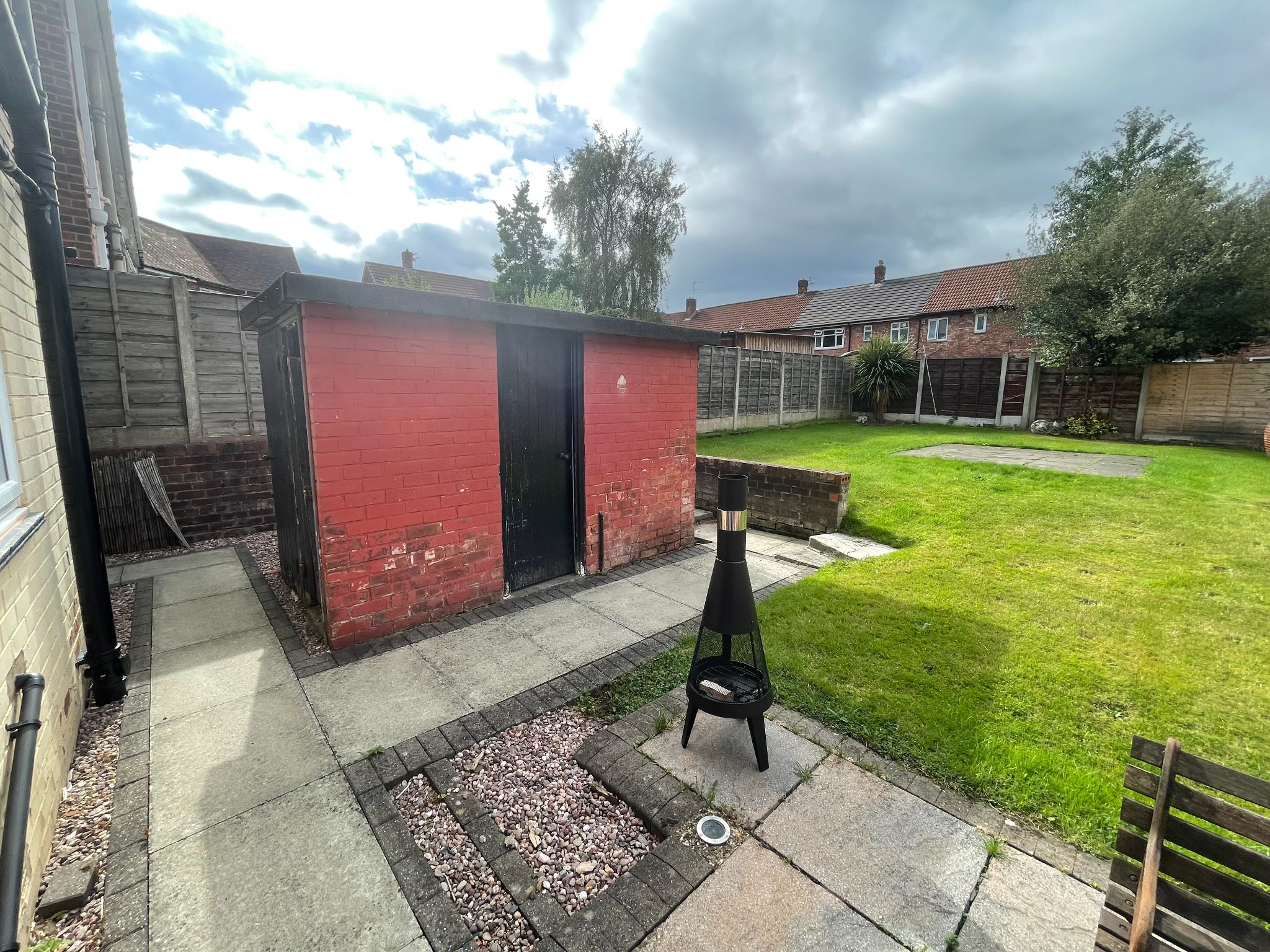 3 bedroom end terraced house For Sale in Manchester - Photograph 21.